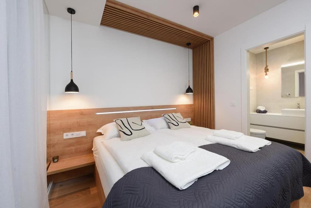 Fux Penthouse Whirlpool Meerblick Zadar Ngoại thất bức ảnh